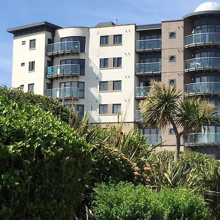2Bed With Pool & Sea View Apartment New Quay Exterior foto