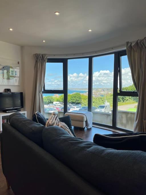 2Bed With Pool & Sea View Apartment New Quay Exterior foto